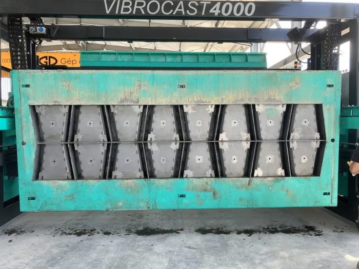 Vibrocast betontermék gyártó gépek – FACT-Plus referencia